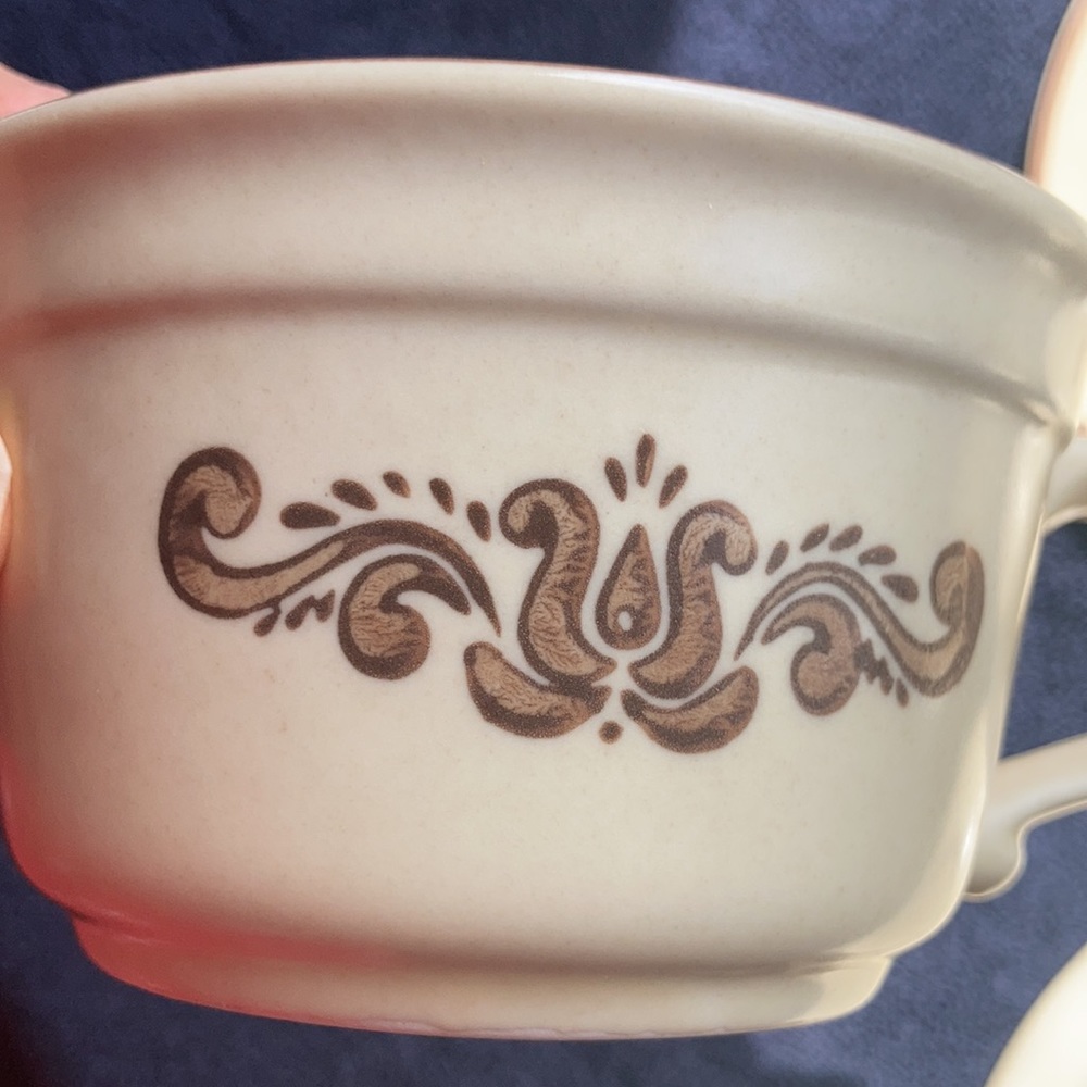 Relisted PFALTZGRAFF Vintage 2 mugs 2 small plates - Picture 12 of 12